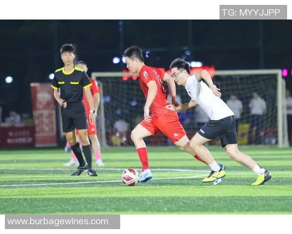 专业解读：深圳足球队的进攻打法